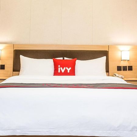 Ivy Hotel Emerald Ікеджа Екстер'єр фото